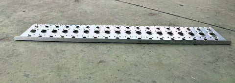 GA-CA1810-003C1  Front Side Fairing Metal Lower Step For Freightliner Cascadia 2008 2009 2010 2011 2012 2013 2014 2015 2016 2017