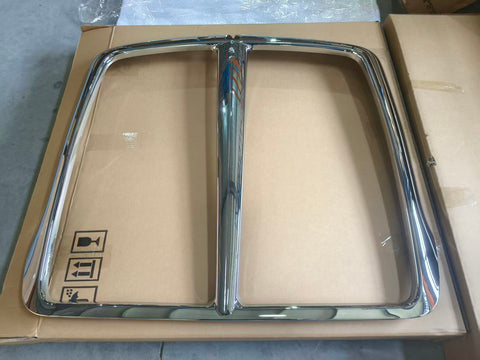 GA-KW-001 Grille Chrome W/O Aluminum Bug Mesh Net For Kenworth T660