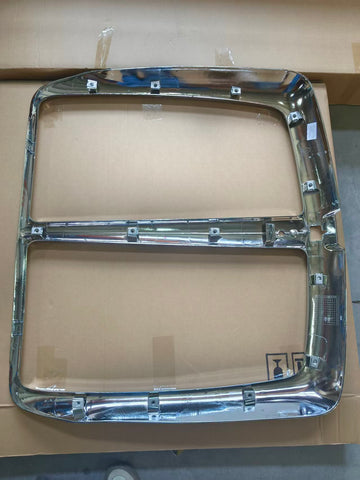GA-KW-001 Grille Chrome W/O Aluminum Bug Mesh Net For Kenworth T660