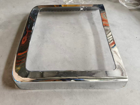 GA-PE-045-1 Chrome Grille Crown For Peterbilt 389 L29-6081