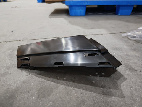 GA-V-119-3-R Front Bumper Tow Cover Prm Right Side For Volvo VNL 2025+ 23703033