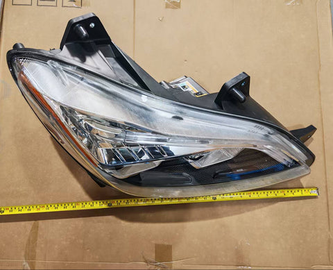 GA-KW-051A-R LED Headlight Silver Right Side For Kenworth T680 Next GEN 2022+ P54-6157-100R