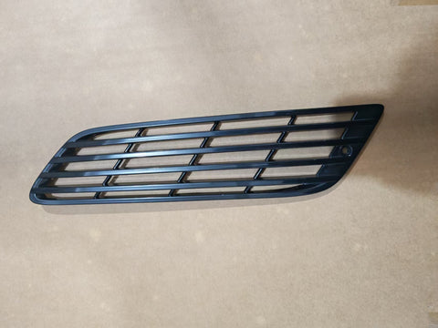 GA-IN-101A-L Hood Grille Black Left Side For International MV 2022+ 4134229C2