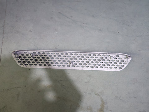 GA-PE-039-1 Front Fairing Upper Aluminum Step Peterbilt 579 2023 2024 2025