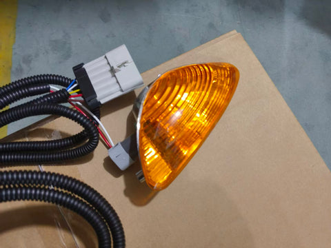 GA-IN-007-A-L Halogen Headlight Assy With LED Decorativer Light Bar With Turn Signal Light Lh, For International 4300/4400 2001 2002 2003 2004 2005 2006 2007 2008 2009 2010 2011 2012