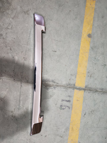 GA-A-437 Chrome Lower Grille Cover For HINO XL Series 52111EW080
