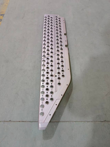 GA-KW-048-14-L Front Fairing Upper Step Assembly Left Side For Kenworth T680 Next Gen 2022 2023 2024 2025