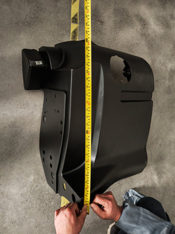 GA-PE-015-L Center Fairing Left Driver Side For Peterbilt 387