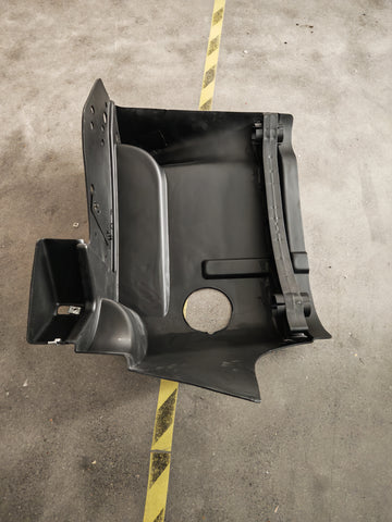 GA-PE-015-L Center Fairing Left Driver Side For Peterbilt 387