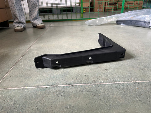 GA-IN-083-1-R Cabin Fairing Bracket Right Side R1 For International LT625 2018 2019 2020 2021 2022 2023 2024 GA-LT6251899-001R