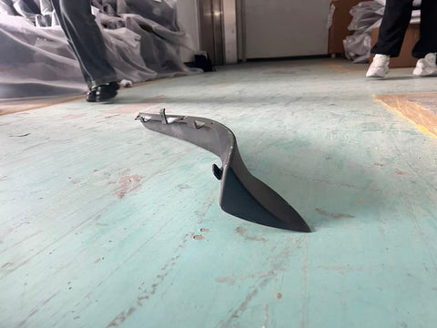GA-T6801401-004R Bumper Shield Right Passenger Side for Kenworth T680 2005 2006 2007 2008 2009 2010 2011 2012 2013 2014 2015 2016 2017 2018 2019 2020 2021