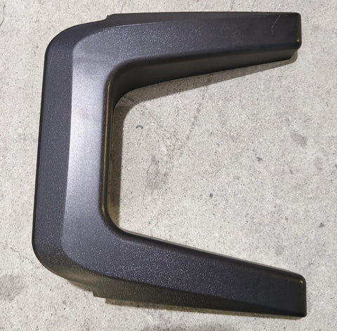 GA-FR-093-1  Middle Fairing Fuel Panel Cover Trim Bezel For Freightliner Cascadia 2018 2019 2020 2021 2022 2023 2024 GA-CA1804-004