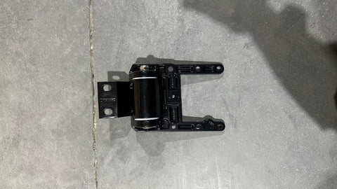 GA-V-138-6 Cab Fairing Lower Hinge FOR Volvo VNL 2025+  78586820