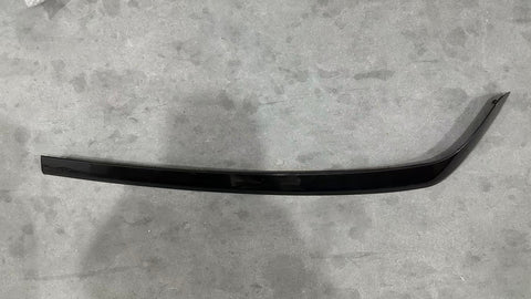 GA-V-116-1B-R Radiator Grille Trim Moulding Chrome Right Side For Volvo VNL 2025+