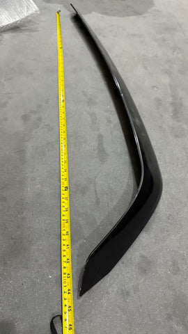 GA-V-116-1B-R Radiator Grille Trim Moulding Chrome Right Side For Volvo VNL 2025+