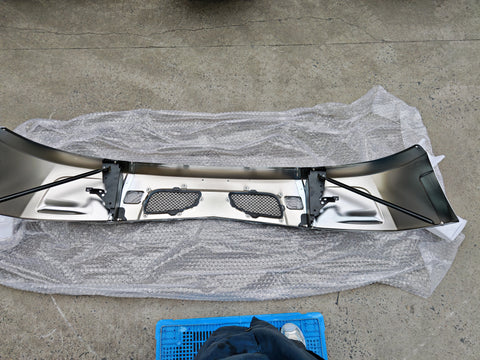 GA-PE-047C Steel Bumper ASSY W/O Fog Lamp Bole with Bracket for Peterbilt 579 2023 2024 2025 2026