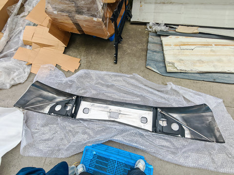 GA-PE-048C Steel Bumper ASSY W/O Fog Lamp Hole with Bracket for Peterbilt 579 2013 2014 2015 2016 2017 2018 2019 2020 2021 2022