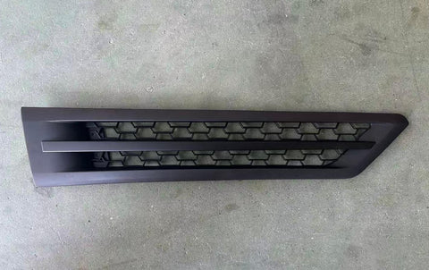 GA-CA1814-001R Black Side Grille Rh For Freightliner Cascadia 2018 2019 2020 2021 2022 2023 2024 GA-FR-103B-R-YJ