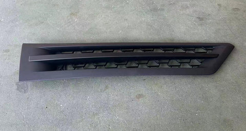 GA-CA1814-001R Black Side Grille Rh For Freightliner Cascadia 2018 2019 2020 2021 2022 2023 2024 GA-FR-103B-R-YJ