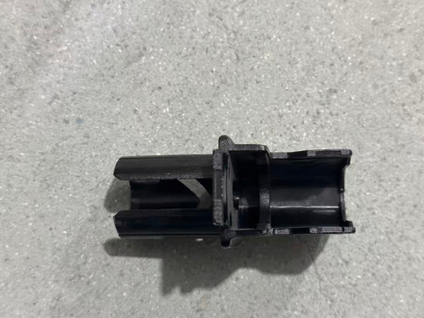 GA-V-103-6-R Front Chassis Handle RH For Volvo VNR 2018+