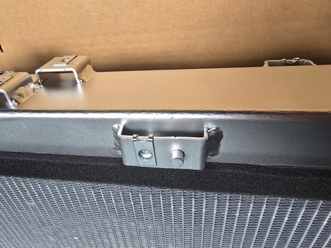 GARDFR-039AL Aluminum Radiator W/ Bracket 2001-1775P  For Freightliner Cascadia 2018-2024  TXE1003849D