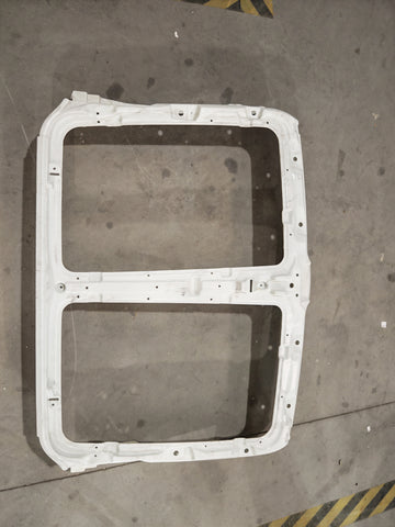 GA-KW1301-02/GA-KW-024-3-DW HOOD Body Parts front grille frame bracket Fit for Kenworth T680 2014 2015 2016 2017 2018 2019 2020 2021 2022