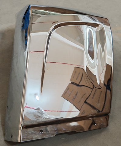 GA-PE-047-2C-R Steel Corner Bumper without Fog Lamp Hole Right Side For Peterbilt 579 2023 2024 2025 2026