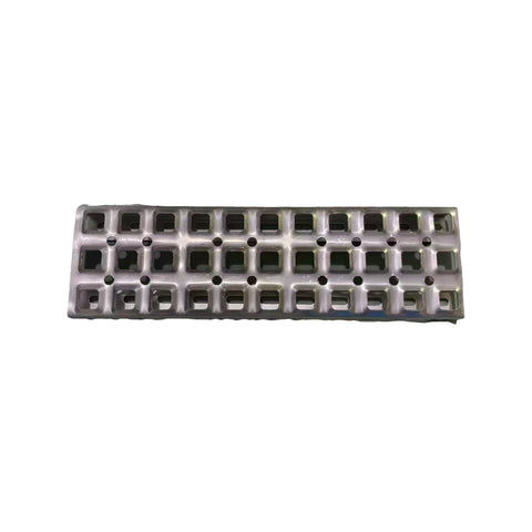 GA-V-022 Volvo Vnl 2004 2005 2006 2007 2008 2009 2010 2011 2012 2013 2014 2015 2016 2017 Step Pedal 16.5"x5" For Side fairring Panel GA-V-019A 37"