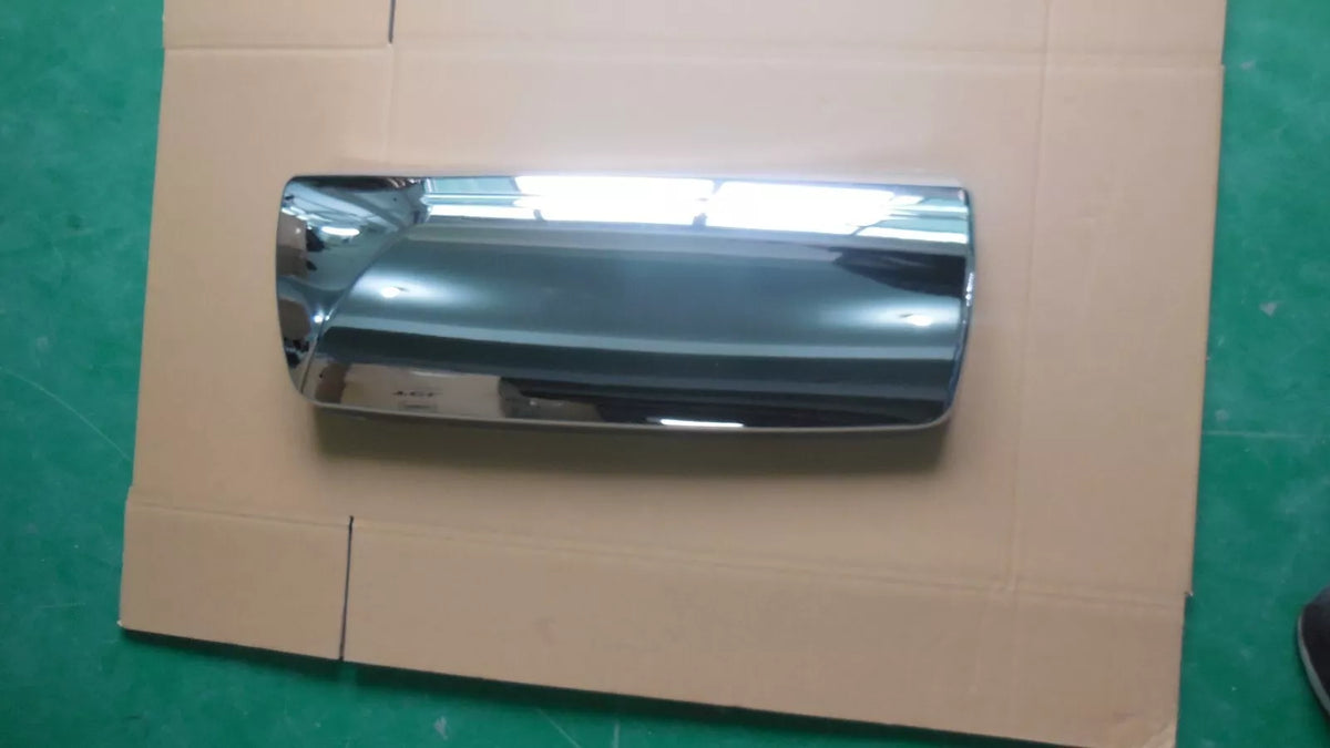 GA-V-011-1A-R Chrome Door Mirror Cover RH For Volvo VNL 2015 2016 2017