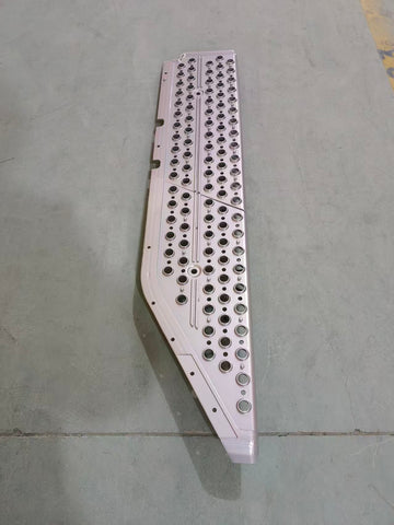 GA-KW-048-14-R Front Fairing Upper Step Assembly Right Side For Kenworth T680 Next Gen 2022 2023 2024 2025