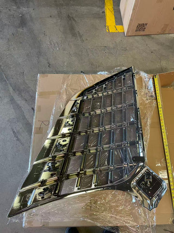 GA-IN-110-R Grille W/Bug Screen Right Side For International Lonestar 3832919C91
