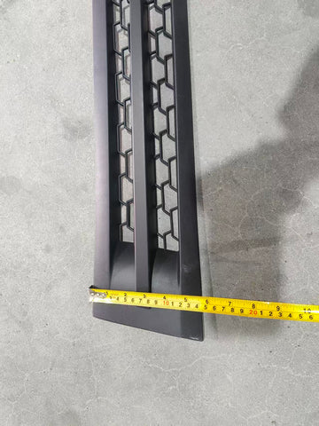 GA-FR-103B-R Black Side Grille Rh For Freightliner Cascadia 2018 2019 2020 2021 2022 2023 2024