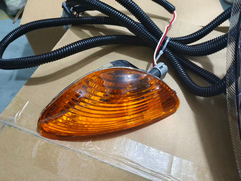 GA-IN-007-R*Halogen Headlight RH For International DURASTAR 4300