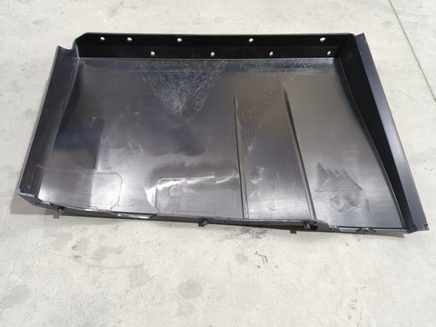 GA-V-088C-1-R Short Center Fairing Right Side For Volvo VNL 2018-2024