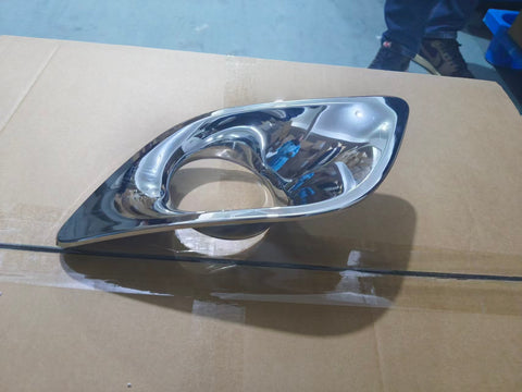GA-KW-038B-L Chrome Fog Light Bezels Driver Side For Kenworth T680 2013 2014 2015 2016 2017 2018 2019 2020 2021