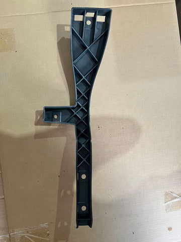 GA-PE-040-1-3-R Right Side Bracket Component For Rear Side Skirt Panel Peterbilt 579 2023 2024 2025