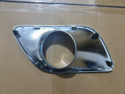 GA-KW-038B-L Chrome Fog Light Bezels Driver Side For Kenworth T680 2013 2014 2015 2016 2017 2018 2019 2020 2021
