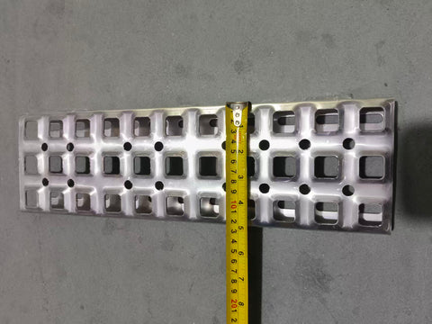 GA-V-022 Volvo Vnl 2004 2005 2006 2007 2008 2009 2010 2011 2012 2013 2014 2015 2016 2017 Step Pedal 16.5"x5" For Side fairring Panel GA-V-019A 37"