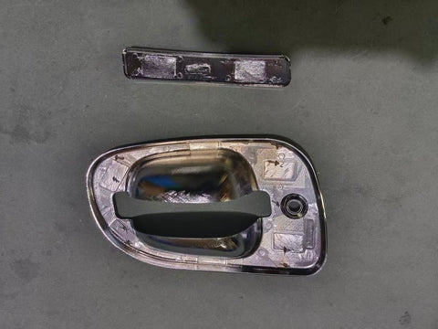 GA-FR-028-R Chrome Door Handle Cover RH For Freightliner Cascadia 2008 2009 2010 2011 2012 2013 2014 2015 2016 2017