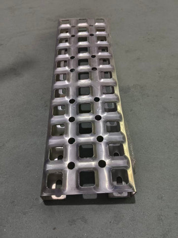 GA-V-022 Volvo Vnl 2004 2005 2006 2007 2008 2009 2010 2011 2012 2013 2014 2015 2016 2017 Step Pedal 16.5"x5" For Side fairring Panel GA-V-019A 37"
