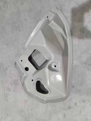 GA-V-071-1-R Head Lamp Bezel Right Side For Volvo VNL 1997-2017 21113811