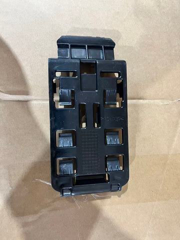 GA-V-088-2-1 Upper Fairing Retainer CLIP For Volvo VNL 2018-2024 82770569