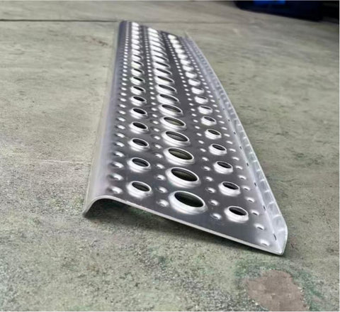 GA-CA1810-003C1  Front Side Fairing Metal Lower Step For Freightliner Cascadia 2008 2009 2010 2011 2012 2013 2014 2015 2016 2017