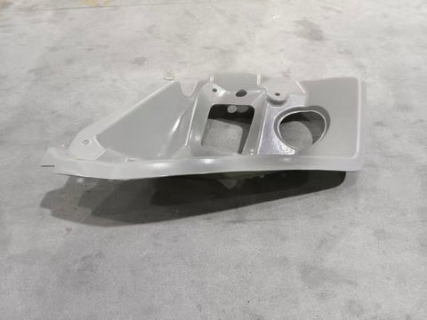 GA-V-071-1-R Head Lamp Bezel Right Side For Volvo VNL 1997-2017 21113811