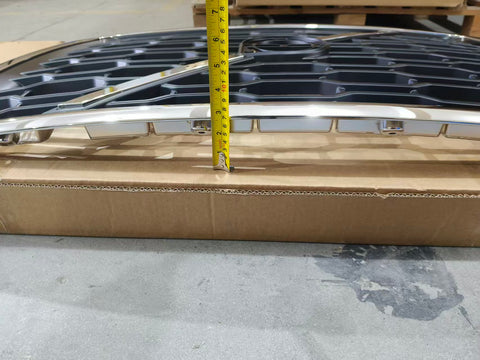 GA-V-102-1 Front Grille W/O Bug Screen For Volvo VNR 2018+