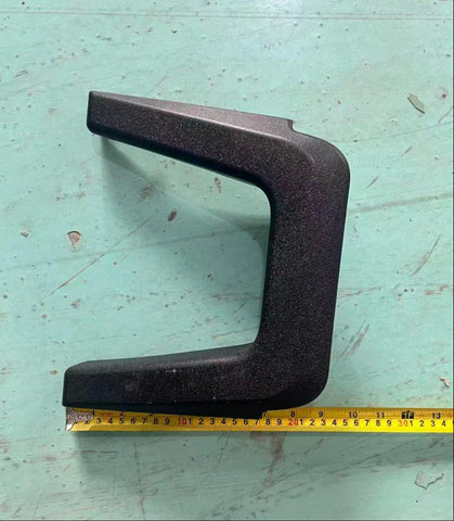 GA-CA1804-004  Middle Fairing Fuel Panel Cover Trim Bezel For Freightliner Cascadia 2018 2019 2020 2021 2022 2023 2024 GA-FR-093-1-YJ