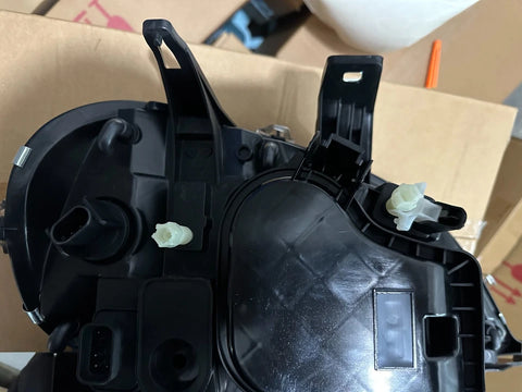 GA-FR-004-L Headlight Driving Side Assembly Halogen For Freightliner Columbia 2000 2001 2002 2003 2004 2005 2006 2007 2008 2009 2010 2011 2012 2013