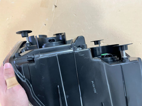 GA-FR-011 L Headlamp Halogen LH Driving side For Freightliner Cascadia 2008 2009 2010 2011 2012 2013 2014 2015 2016 2017