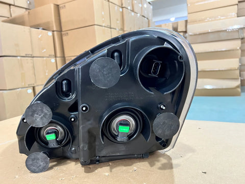 GA-FR-011 R Headlamp Halogen RH Passenger side For Freightliner Cascadia 2008 2009 2010 2011 2012 2013 2014 2015 2016 2017