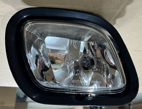 GA-FR-013 R Foglamp Rh Passenger side For Freightliner Cascadia 2008 2009 2010 2011 2012 2013 2014 2015 2016 2017